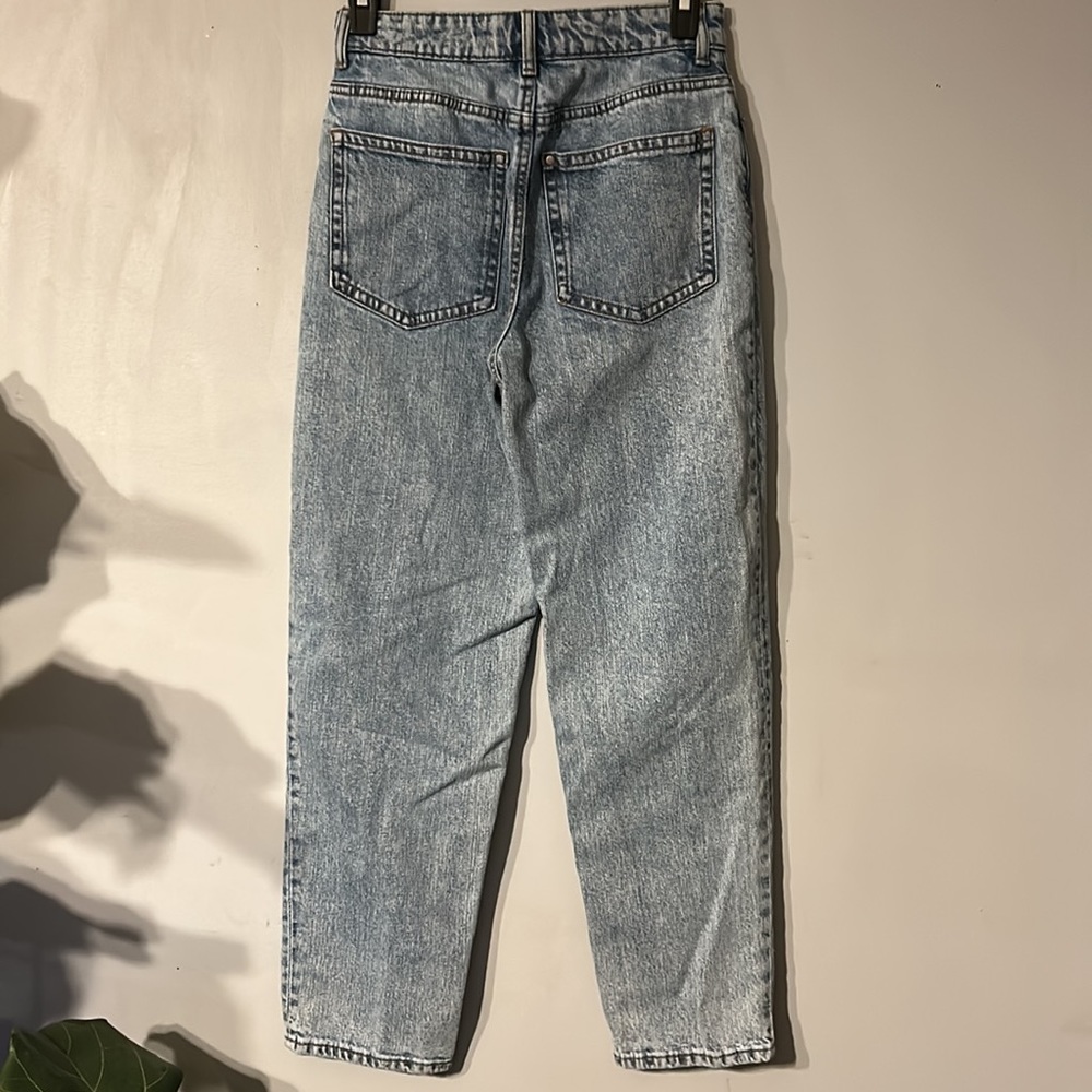 H&M High Rise Jeans - Picture 3 of 6